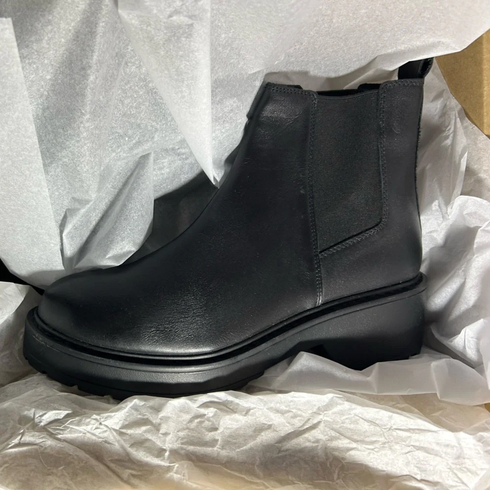 Steve Madden Black Ankle Boots - Picture 6 of 7